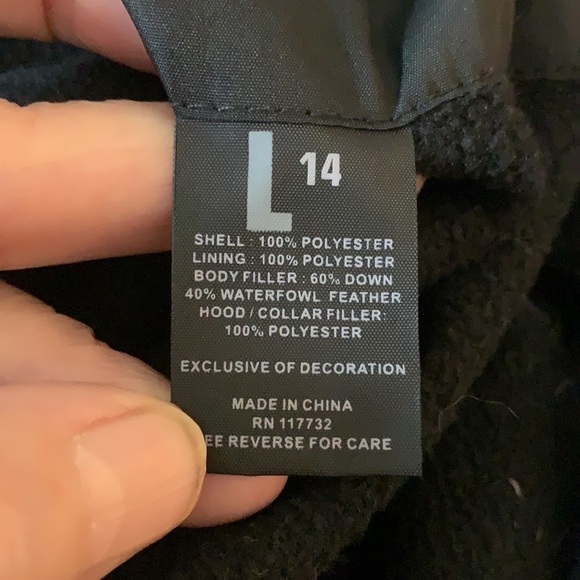 Amazing cond Ski jacket 60% down filler all the bells and whistles see photos - Picture 9 of 10